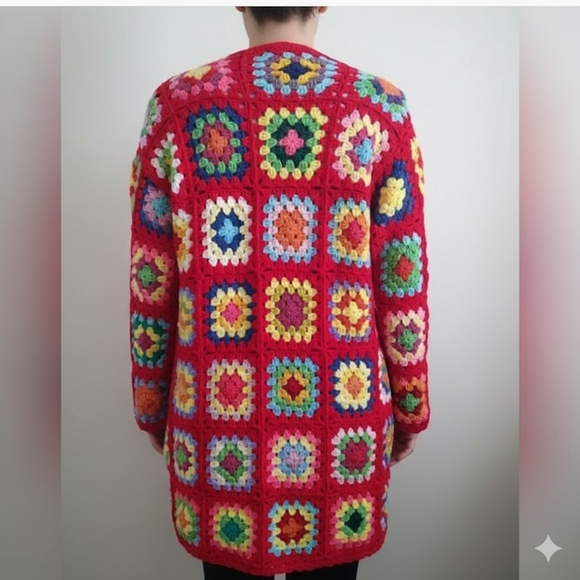 Granny square red cardigan - Picture 4 of 6